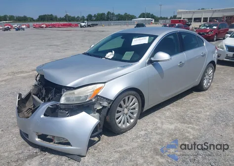 2013 Buick Regal Turbo - Premium 1 из США, поврежденный, VIN 2G4GS5EV0D9180825